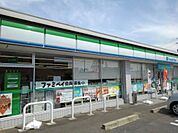 【コンビニエンスストア】ファミリーマート長野松岡店まで650ｍ