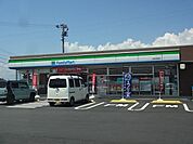 【コンビニエンスストア】ファミリーマート　松本元町店まで1100ｍ