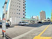 【コンビニエンスストア】ファミリーマート 高知南宝永町まで600ｍ