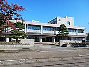 【中学校】志貴野中学校まで1900ｍ