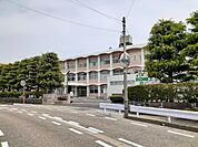 【小学校】高岡西部小学校まで1500ｍ