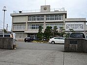 【小学校】木津小学校まで500ｍ