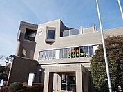 【図書館】郡山市富久山図書館まで500ｍ