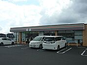 【コンビニエンスストア】セブンイレブン吉野帯迫中央店まで1200ｍ