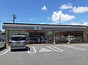 【コンビニエンスストア】セブンイレブン碧南春日町3丁目まで300ｍ