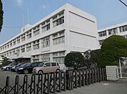 【小学校】松茂小学校まで2600ｍ