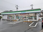 【コンビニエンスストア】ファミリーマート神郷店まで600ｍ