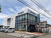 【銀行】伊予銀行和気支店様まで450ｍ