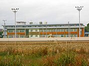 【小学校】玉津小学校様まで1900ｍ