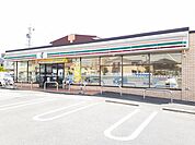 【コンビニエンスストア】セブンイレブン  大市場町店まで120ｍ