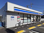 【コンビニエンスストア】ローソン上佐野町店まで950ｍ