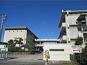 【小学校】緑丘小学校まで1200ｍ