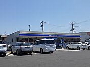 【コンビニエンスストア】ローソン築港新町店まで550ｍ
