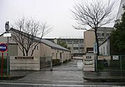 【小学校】吉浜小学校まで1200ｍ