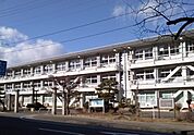 【小学校】二本松北小学校まで1300ｍ