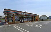 【コンビニエンスストア】セブンイレブン　竜舞南店まで400ｍ