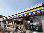 【コンビニエンスストア】ミニストップ片岡町店まで500ｍ