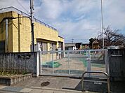【幼稚園】上中居こども園まで500ｍ
