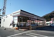 【コンビニエンスストア】セブンイレブンまで1300ｍ