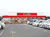 【ホームセンター】ジュンテンドーまで2300ｍ