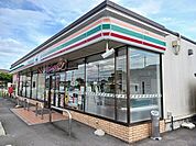 【コンビニエンスストア】セブンイレブン乗附町店まで300ｍ