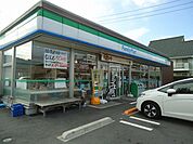 【コンビニエンスストア】ファミリーマート大竹駅前店まで210ｍ