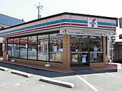 【コンビニエンスストア】セブンイレブン本町店まで200ｍ