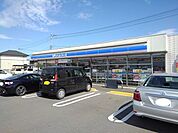 【コンビニエンスストア】ローソン善通寺中村店まで650ｍ