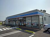 【コンビニエンスストア】ローソン丸亀柞原町店まで270ｍ