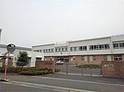 【小学校】観音寺市立観音寺小学校まで1100ｍ