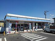 【コンビニエンスストア】ローソン丸亀郡家町店まで400ｍ