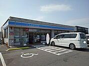 【コンビニエンスストア】ローソン丸亀飯野町東分店まで600ｍ