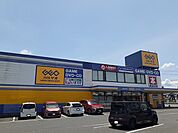 【レンタルビデオ】ゲオ亀山エコー店まで1900ｍ