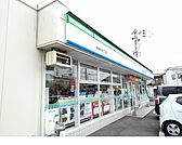 【コンビニエンスストア】ファミリーマート東郷5丁目店まで300ｍ