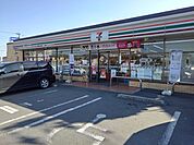 【コンビニエンスストア】セブンイレブン鳥栖大正町店まで950ｍ