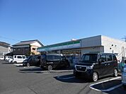 【コンビニエンスストア】ファミリーマートひばり丘店様まで100ｍ