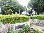 【公園】丸林中央公園まで300ｍ