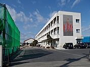【中学校】亘理町立逢隈中学校まで450ｍ
