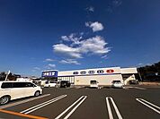【ドラッグストア】薬王堂 相馬松川浦店まで1000ｍ