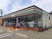 【コンビニエンスストア】セブンイレブン 久御山町役場前まで180ｍ