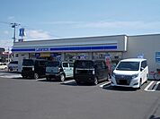 【コンビニエンスストア】ローソン永山12丁目店まで700ｍ