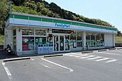 【コンビニエンスストア】ファミリーマートまで800ｍ