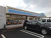 【コンビニエンスストア】ローソン　医療センター前店まで770ｍ