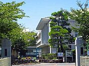 【小学校】思斉小学校まで550ｍ