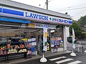 【コンビニエンスストア】LAWSONスリーエフまで76ｍ