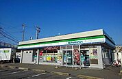 【コンビニエンスストア】ファミリーマート 秋田高校前店まで550ｍ