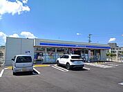 【コンビニエンスストア】ローソン八日市東本町店様まで420ｍ