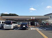 【コンビニエンスストア】セブンイレブン 三芳上富店まで700ｍ