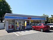 【コンビニエンスストア】ローソン　鶴岡若葉町店まで635ｍ