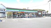 【コンビニエンスストア】ファミリーマート　三ケ田町店まで350ｍ